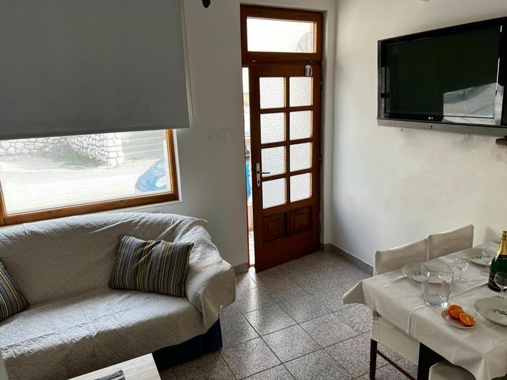 Apartment B&L Senj  Buitenkant foto